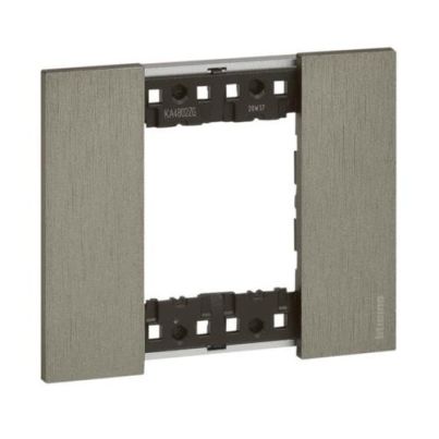 Рамка италиански стандарт LEGRAND Living Now, 2 модула, стомана